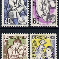 Czechoslovakia 1959 10th Anniversary of Young Pioneers Movement set of 4 unmounted mint, SG 1084-87*