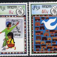 Fiji 1986 International Peace Year (Cub & Brownie) unmounted mint set of 2, SG 736-37