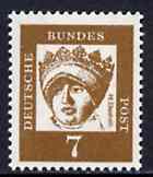 Germany - West 1961 St Elisabeth of Thuringia 7pf (13th Cent Christian) on fluorescent paper (from famous Germans def set) unmounted mint SG 1262B*