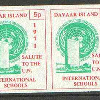 Davaar Island 1971 Imperf 5p & 15p red & green se-tenant pair (Salute to the UN - International Schools) produced for use during Great Britain Postal strike, unmounted mint