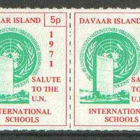 Davaar Island 1971 Rouletted 5p & 15p red & green se-tenant pair (Salute to the UN - International Schools) produced for use during Great Britain Postal strike unmounted mint