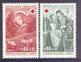 France 1970 Red Cross Fund - Frescoes from Dissay Chapel set of 2 unmounted mint, SG 1902-03*