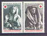 France 1973 Red Cross Fund - Tomb Figures set of 2 unmounted mint, SG 2021-22