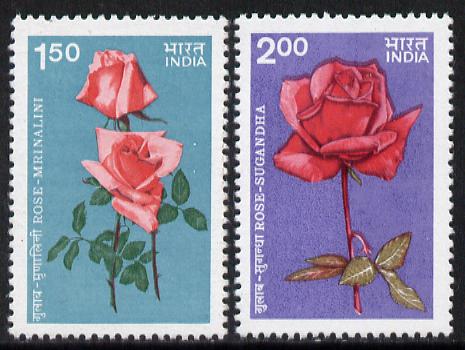 India 1984 Roses set of 2 unmounted mint, SG 1141-42