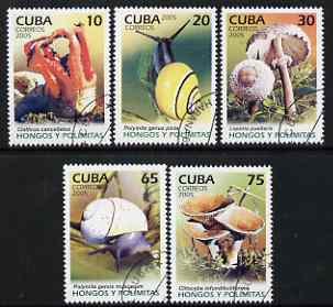 Cuba 2005 Mushrooms & Snails perf set of 5 fine cto used