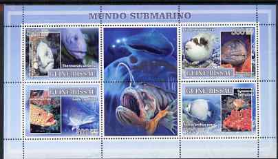 Guinea - Bissau 2007 Fish perf sheetlet containing 4 values & 2 labels unmounted mint