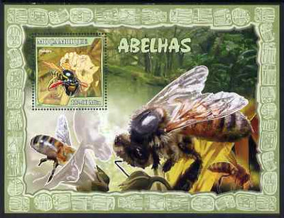 Mozambique 2007 Bees perf souvenir sheet unmounted mint Yv 150