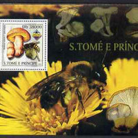 St Thomas & Prince Islands 2003 Mushrooms and Wasps perf souvenir sheet unmounted mint Mi Bl 1427