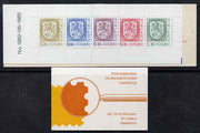 Finland 1985 Lion (National Arms) 5m booklet (yellow & orange cover) complete and fine, SG SB19