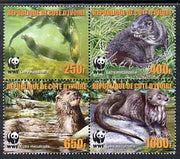 Ivory Coast 2005 WWF - Otters perf set of 4 in se-tenant block unmounted mint. Note this item is privately produced and is offered purely on its thematic appeal