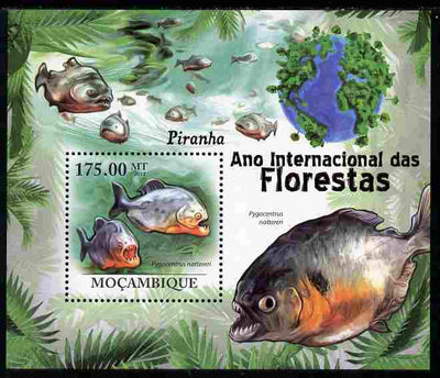 Mozambique 2011 International Year of the Forest - Piranhas perf s/sheet unmounted mint