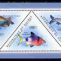 Guinea - Conakry 2011 Fish perf sheetlet containing set of 5 triangular shaped values unmounted mint